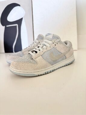 Nike SB Dunk Low Light Armory Blue Photon Dust Suede Rare!